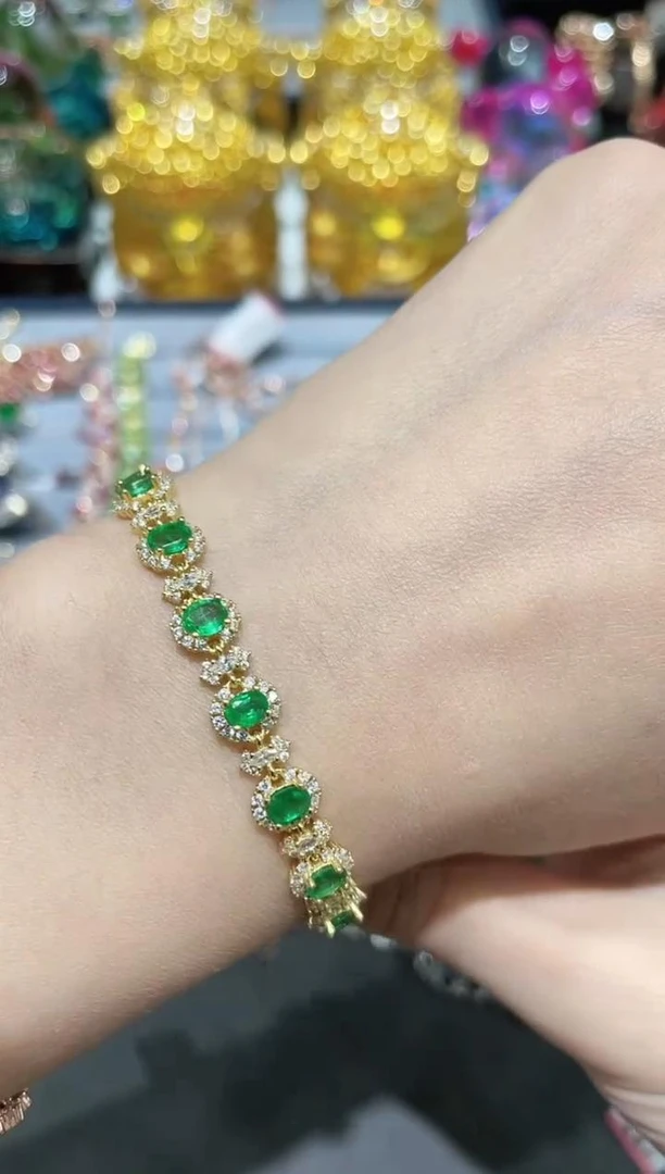 S925银镶嵌祖母绿手链