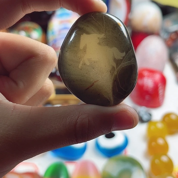 玛瑙/玉髓未镶嵌珠宝奇石