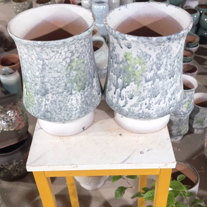 紫砂花盆口径17高度24两只正品