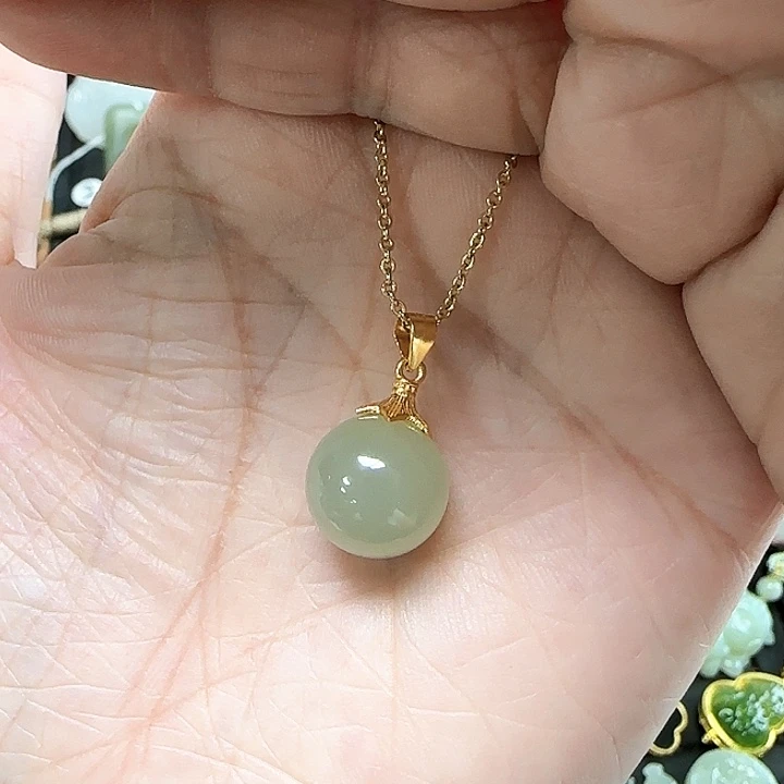 和田玉银S925镶嵌吊坠(赠链)