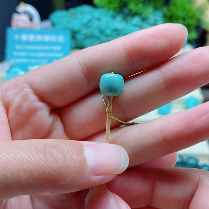 未镶嵌绿松石珠宝奇石淺*?