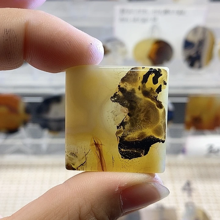 未镶嵌颈饰玛瑙/玉髓