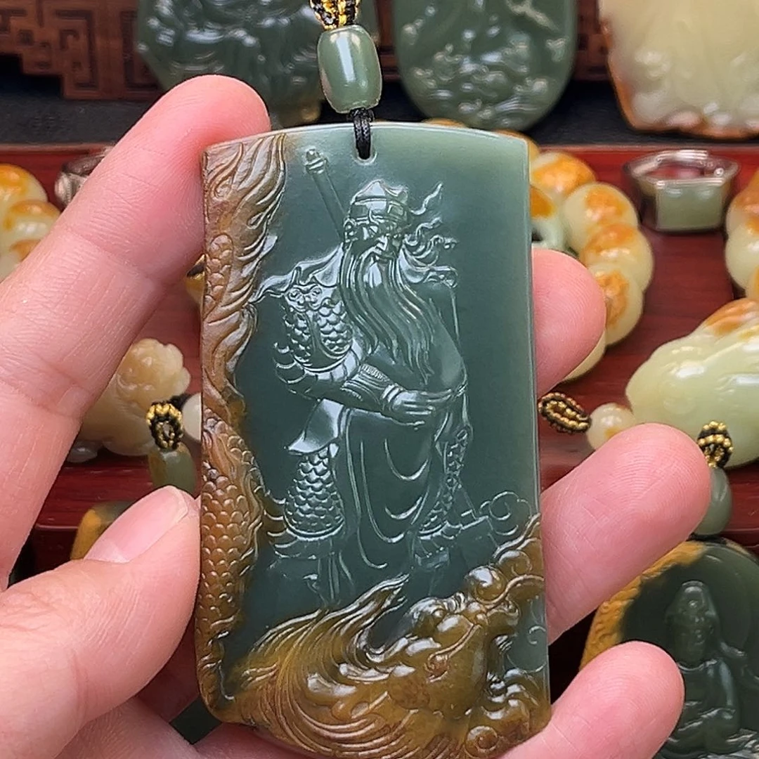 岫岩河磨玉（透闪石质玉）颈饰未镶嵌小*龙
