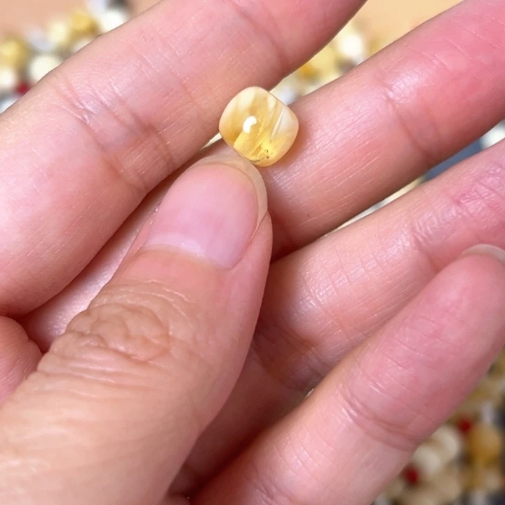 裸石蜜蜡未镶嵌8.5mm一个