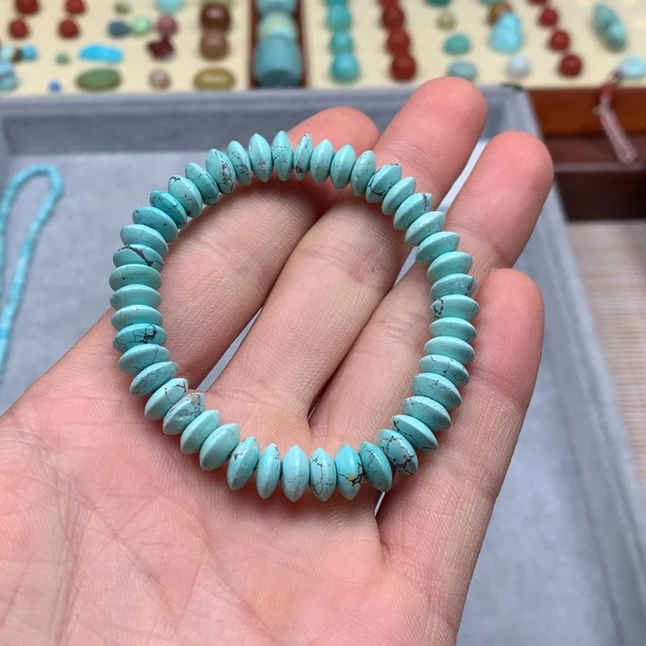 绿松石配饰未镶嵌