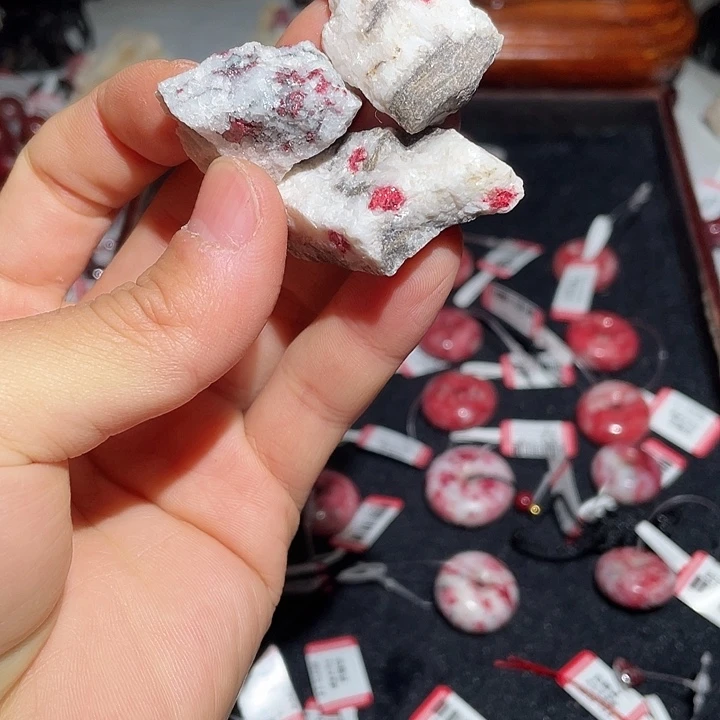 天然辰砂朱砂毛料三块