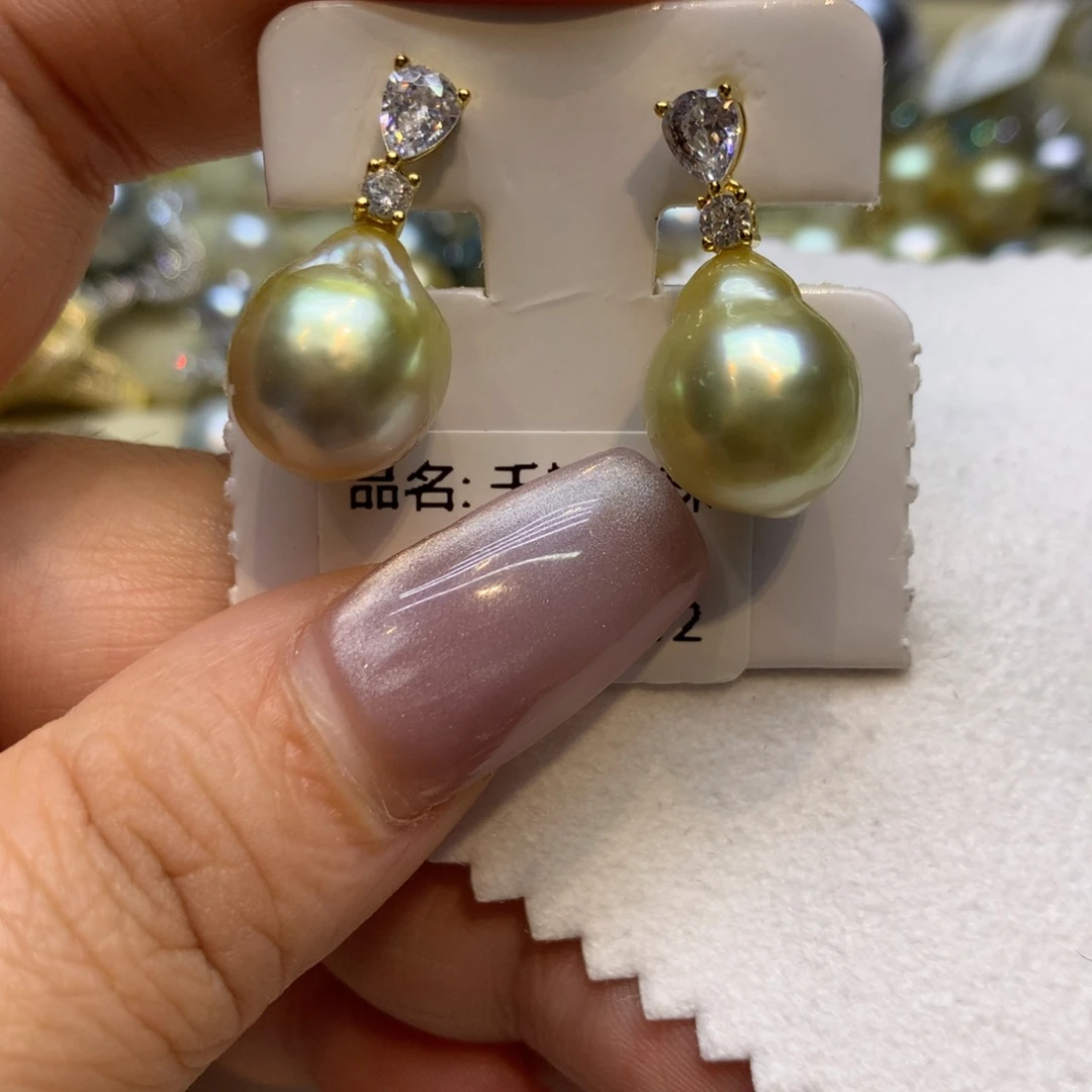 银S925镶嵌耳饰海水珍珠