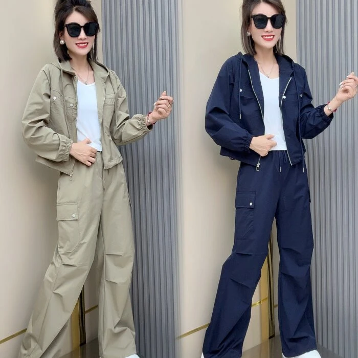 连帽外套+背心+裤子三件套