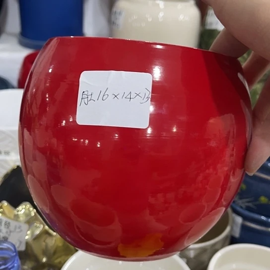 多肉绿植陶瓷花盆9.9包邮，有孔