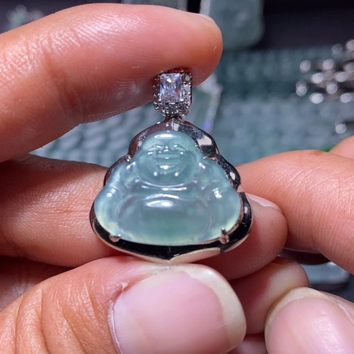 翡翠未镶嵌颈饰天然翡翠