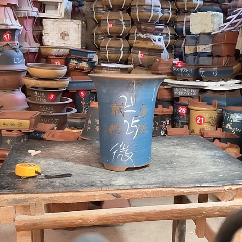 紫砂花盆蓝花盆一个微