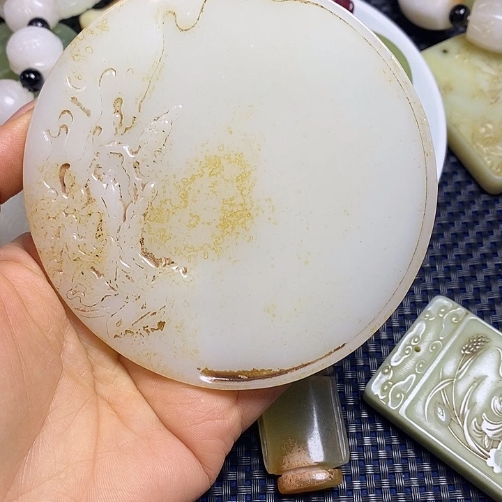 吊坠白玉菩提支持七天无理由