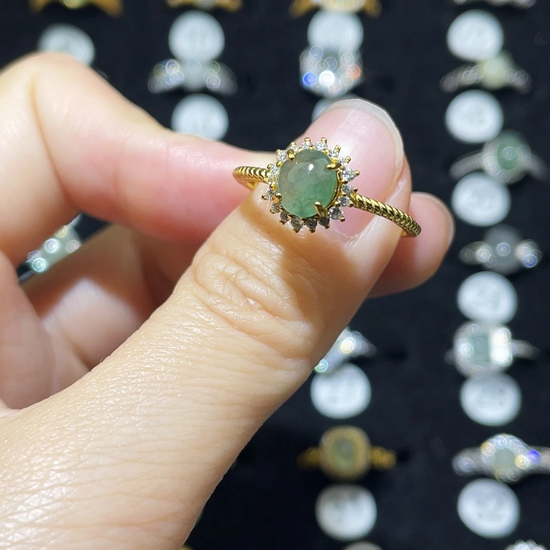 翡翠未镶嵌戒指戒指