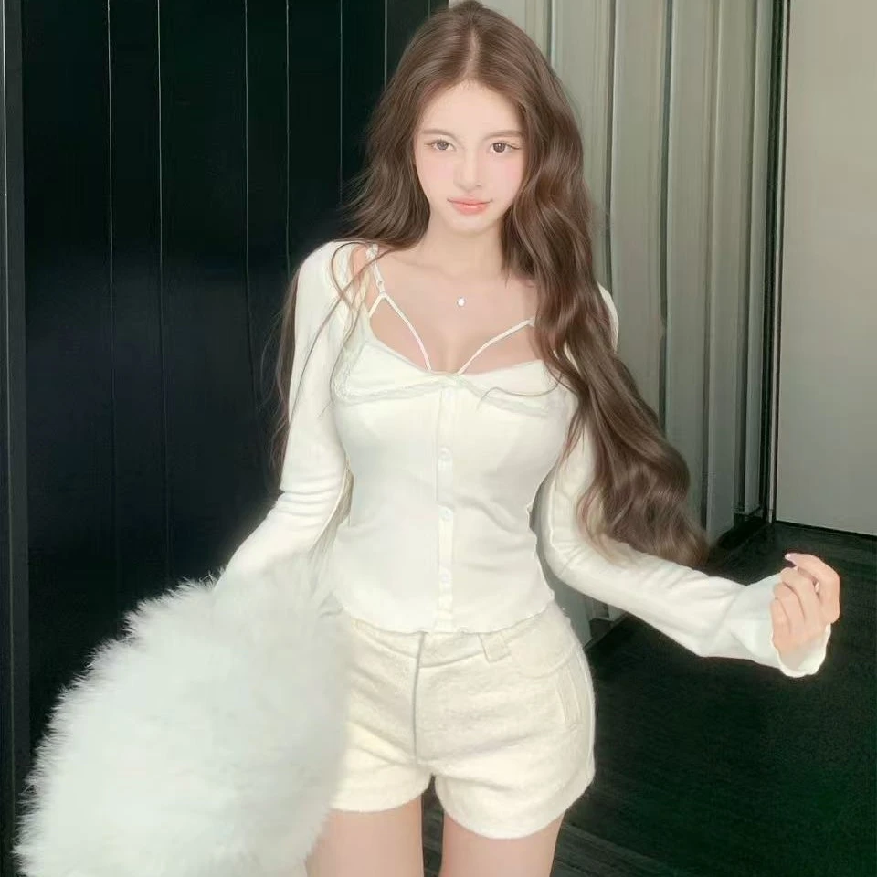 【纯欲法则】天莱姐姐叠穿T恤蕾丝打底衫上衣配显瘦短裤206新款套装