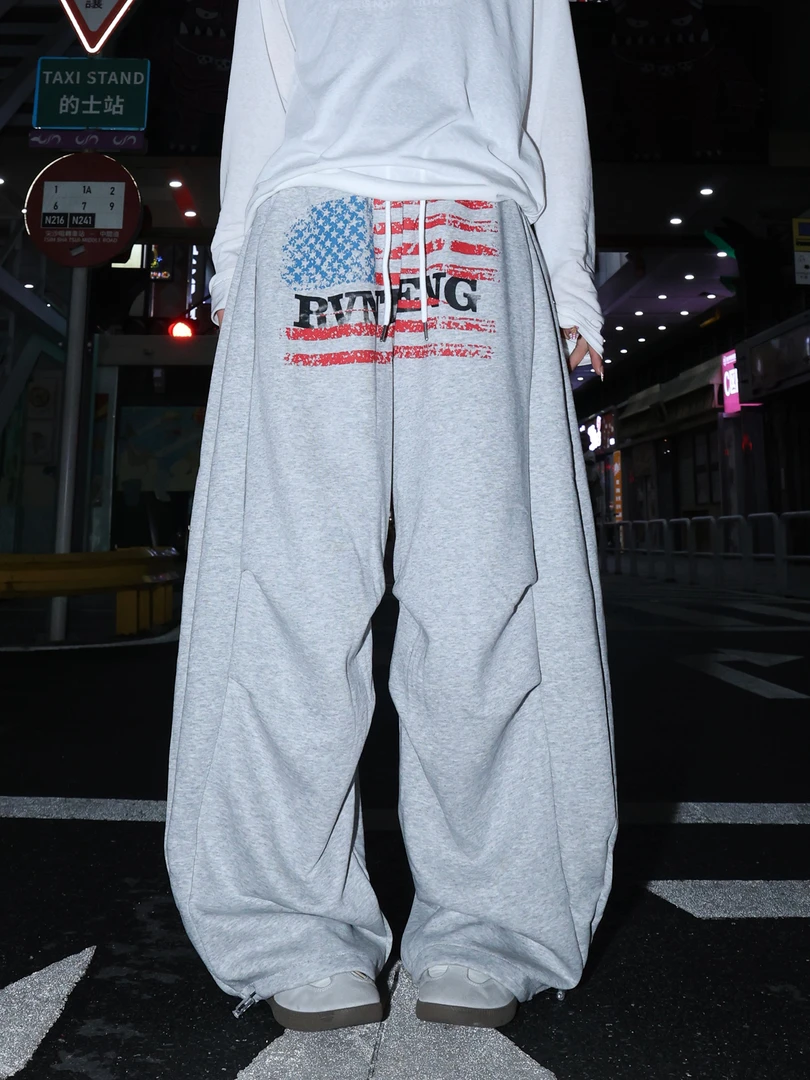 CEDY美式复古字母旗帜褶皱弯刀休闲裤女宽松小众设计感运动卫裤