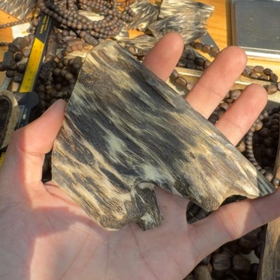 沉香碎屑沉香奇楠块料多样性发一