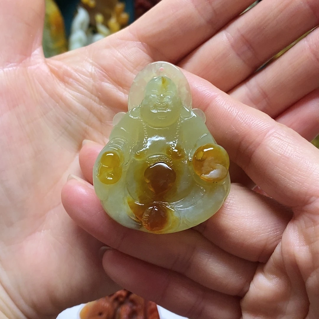 岫玉未镶嵌吊坠(赠链)