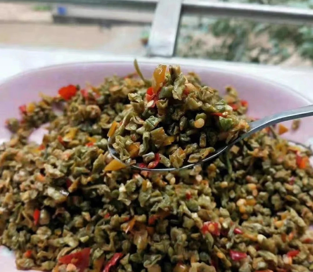 【萝卜丁酸豆角】好吃费饭半干萝卜丁酸豆角
