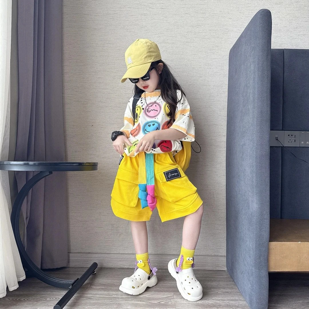 男女童夏季休闲时髦多巴胺个性两件套中大童韩版潮流短袖短裤