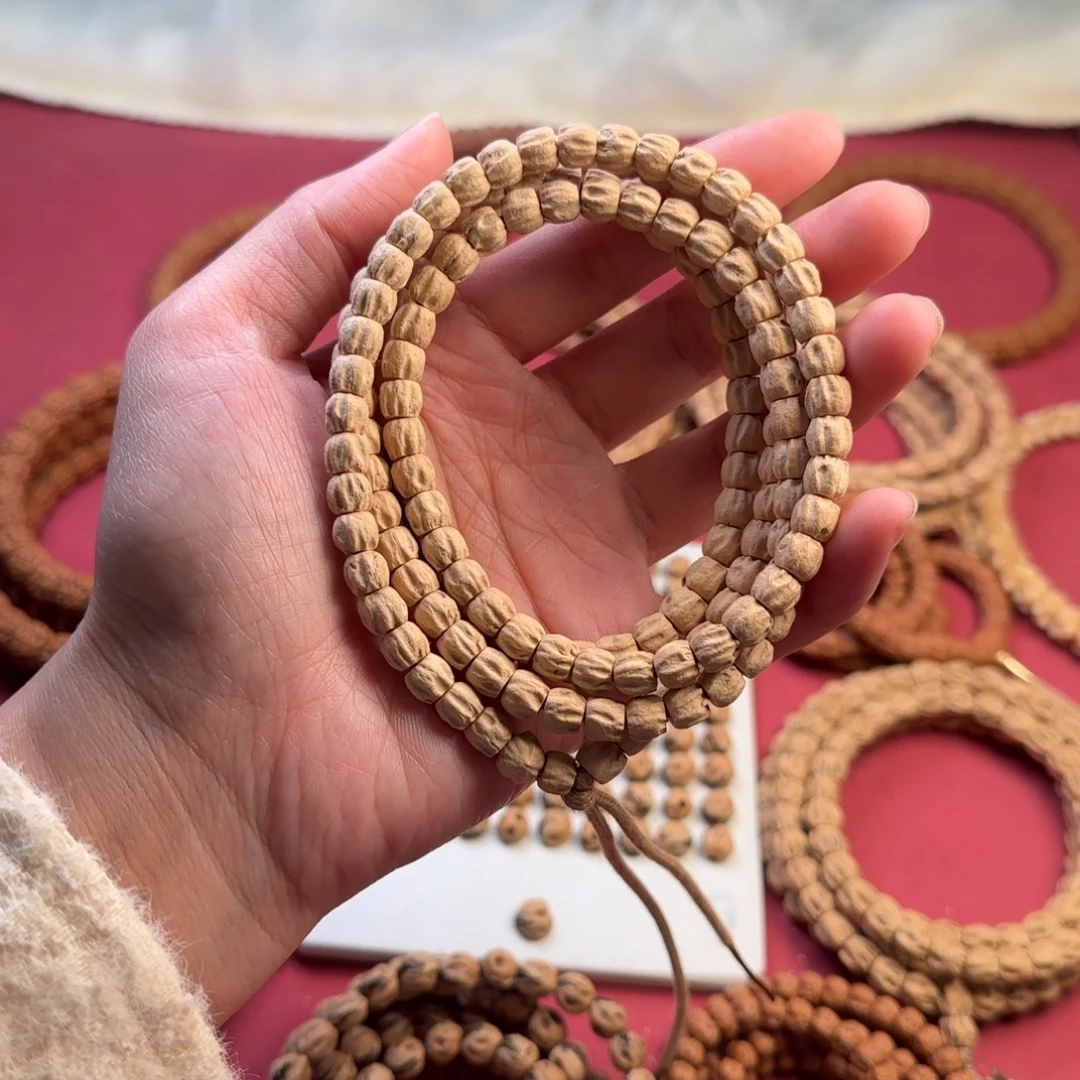 柏香籽/百香籽把件方块顺