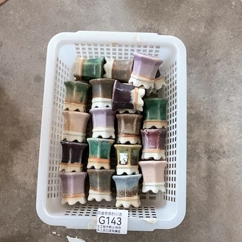 紫砂花盆143微瑕品口径3厘米左右的