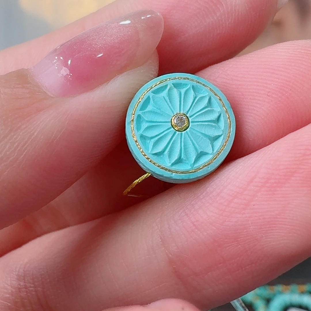 未镶嵌绿松石珠宝奇石