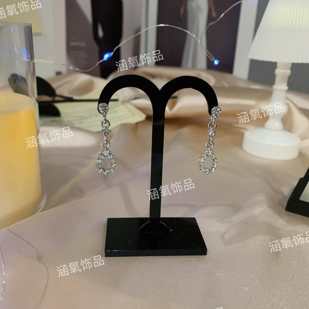 合金锆石耳饰 名媛风水滴形耳坠小众设计感优雅复古宴会款耳环女