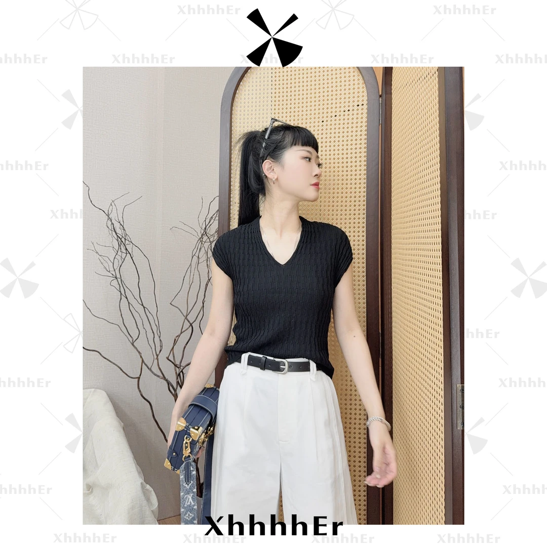 辛儿/小个子 夏日凉感设计感气质百搭V领上衣XY1987