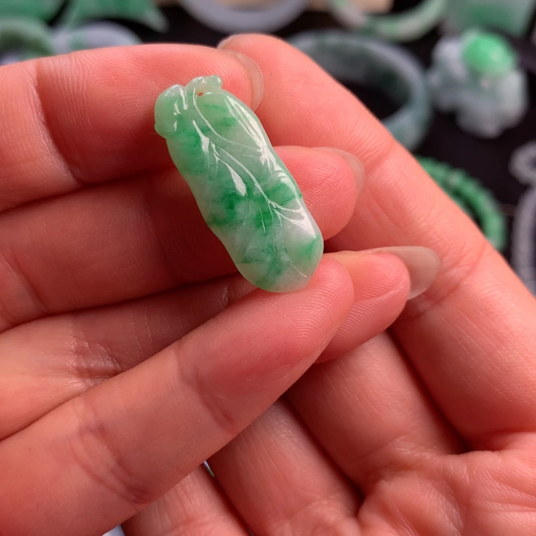 颈饰未镶嵌翡翠翡翠