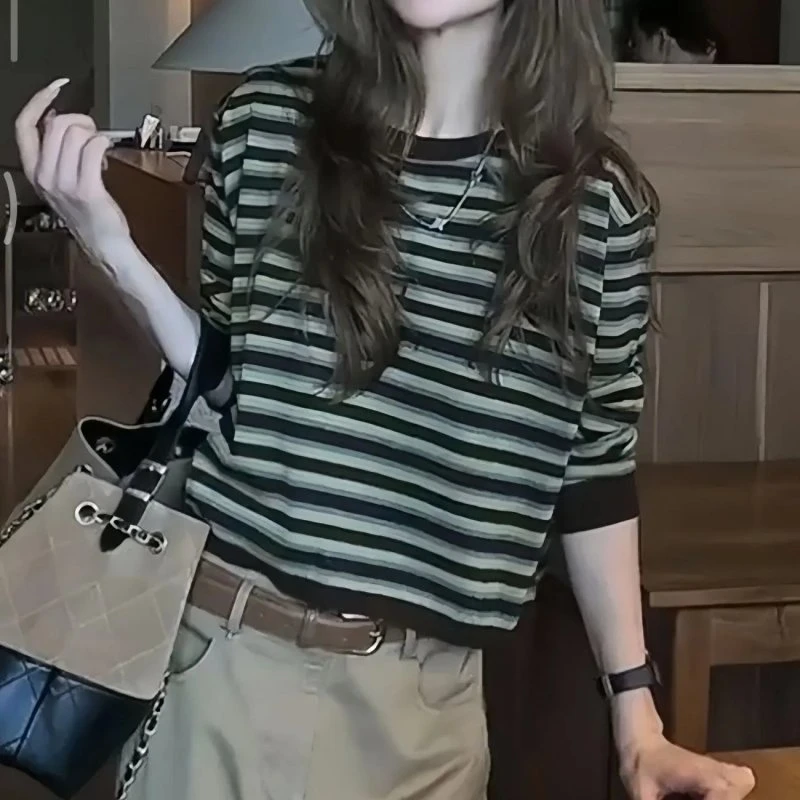 绿色条纹T恤休闲女夏季2025新款韩版ins复古撞色圆领正肩长袖上衣