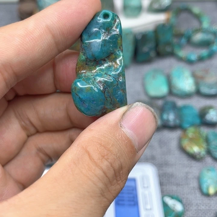玉***缘未镶嵌绿松石颈饰
