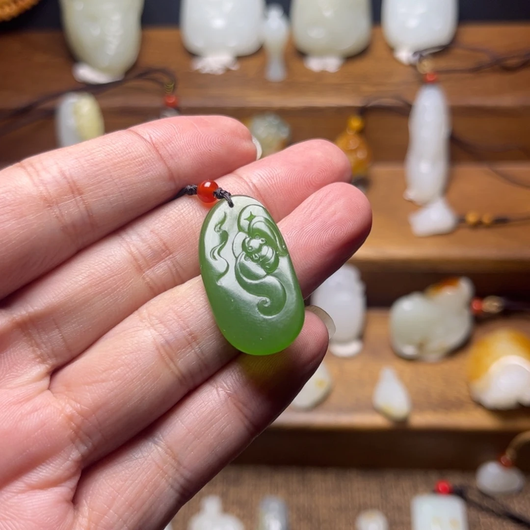 和田玉未镶嵌吊坠(不含链)