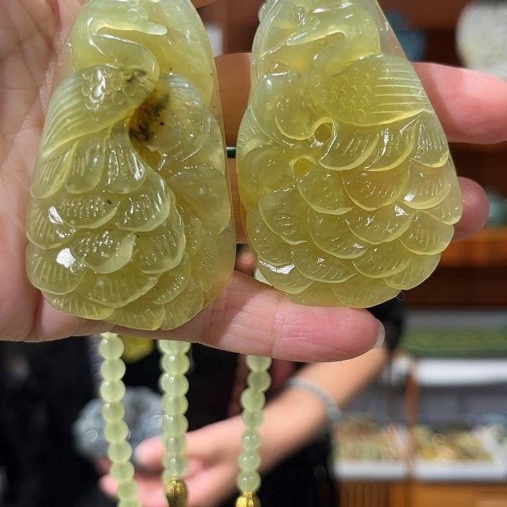 未镶嵌岫玉毛衣链