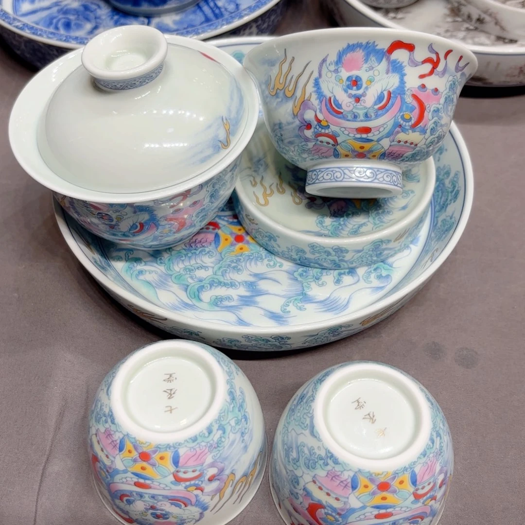 摆件景德镇陶瓷艺术展