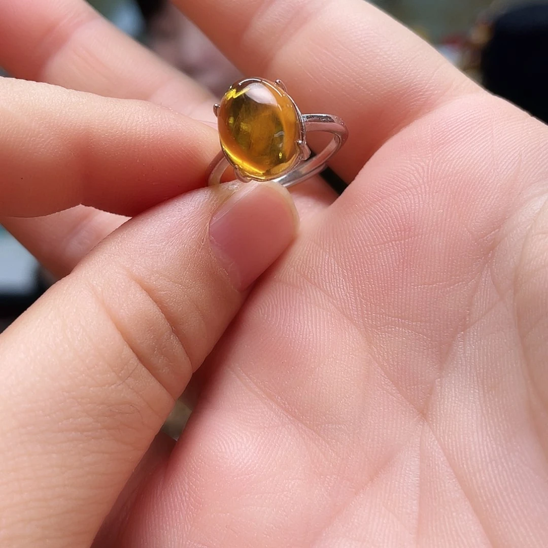 琥珀裸石未镶嵌大