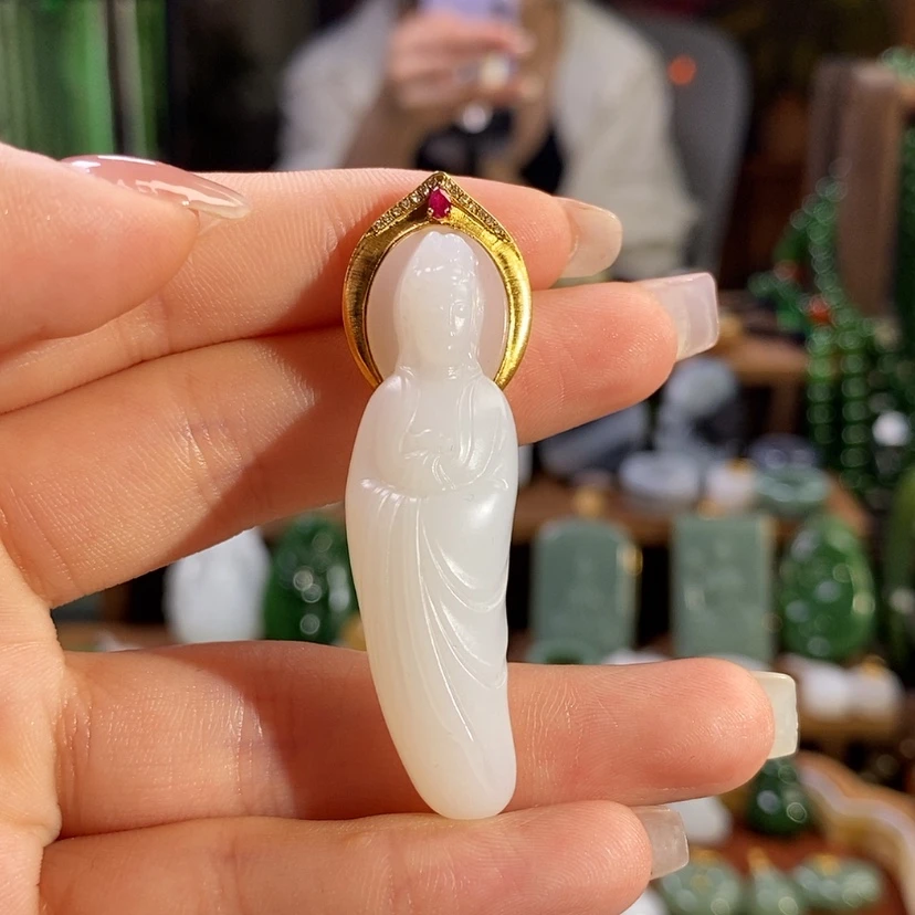 【闪购商品】和田玉18K金镶嵌吊坠(赠链)嘻**哈