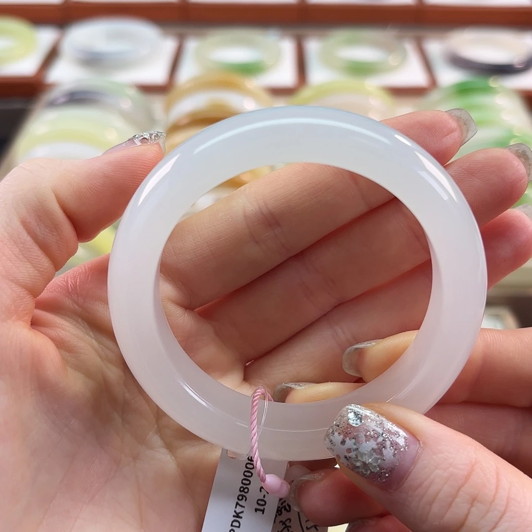 和田玉未镶嵌手镯【冰白 轮胎镯】