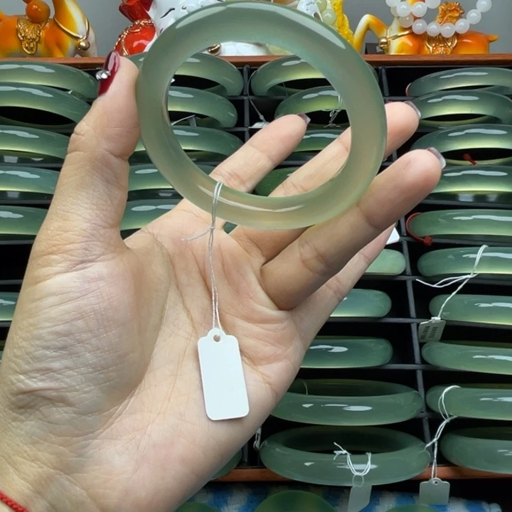 玖***.岫玉未镶嵌手镯岫玉