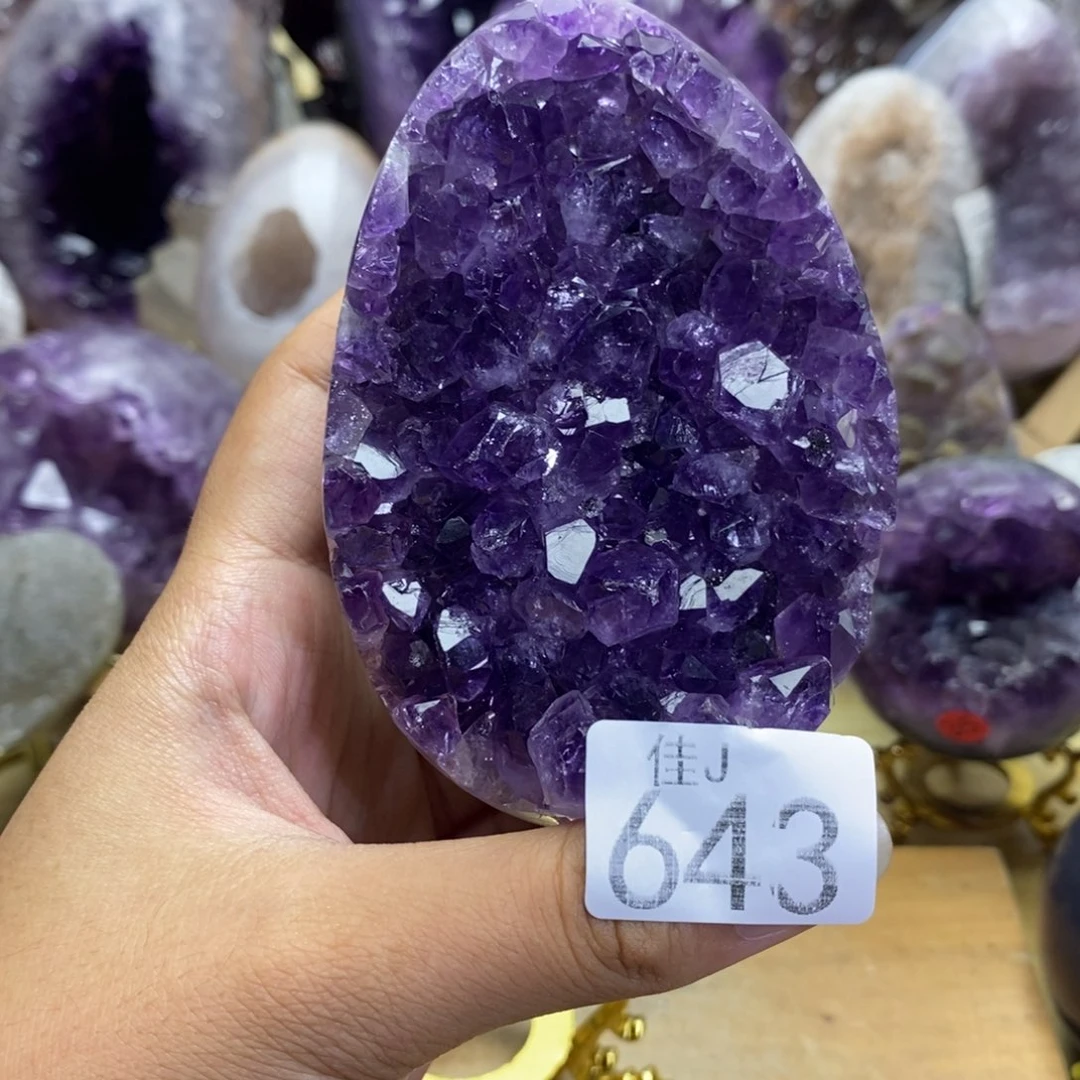 未镶嵌水晶大型摆件（非配饰）