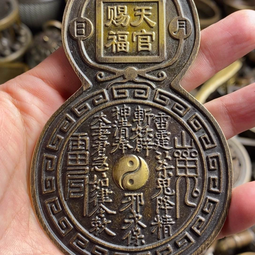 精美铜器做工精良