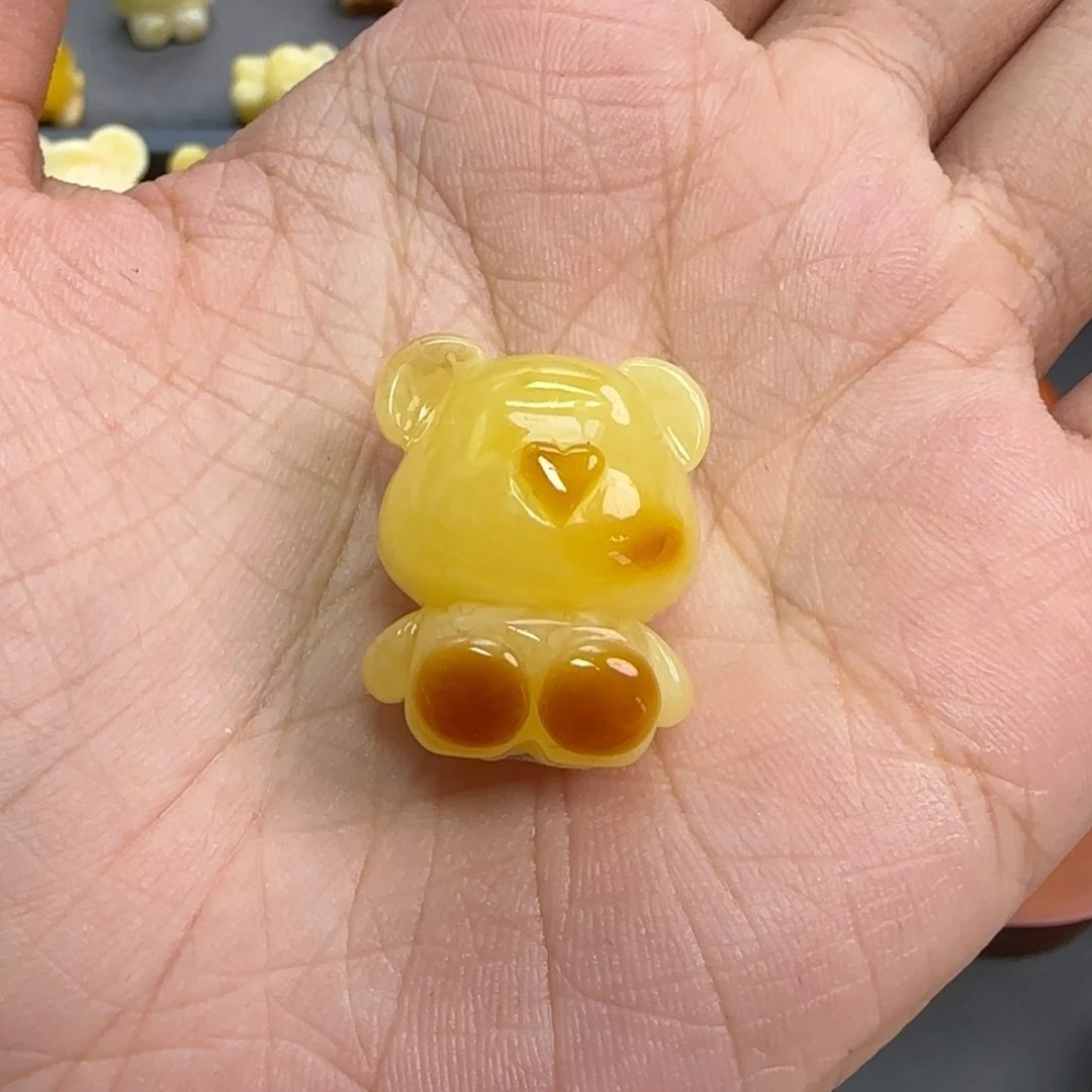 未镶嵌琥珀裸石是**吖琥珀蜜蜡系列产品