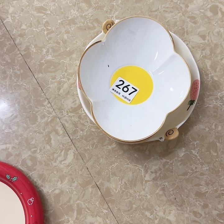 新骨瓷陶瓷碗267三个盘
