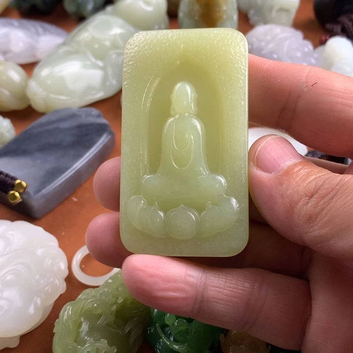 未镶嵌和田玉挂件