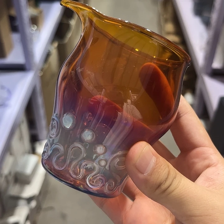 玉见 炫彩流纹琥珀