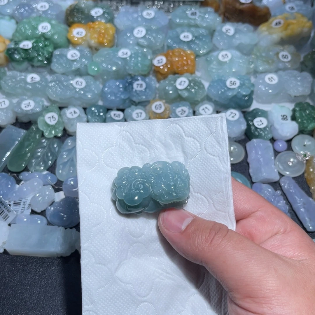 定制翡翠未镶嵌天然