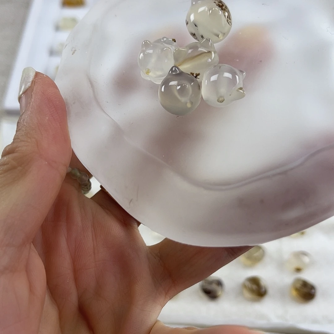 合金颈饰玛瑙/玉髓