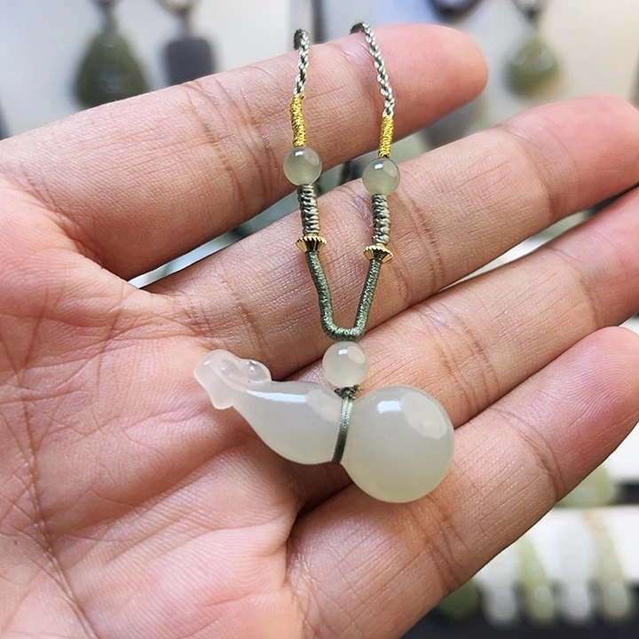 吊坠(不含链)未镶嵌和田玉666