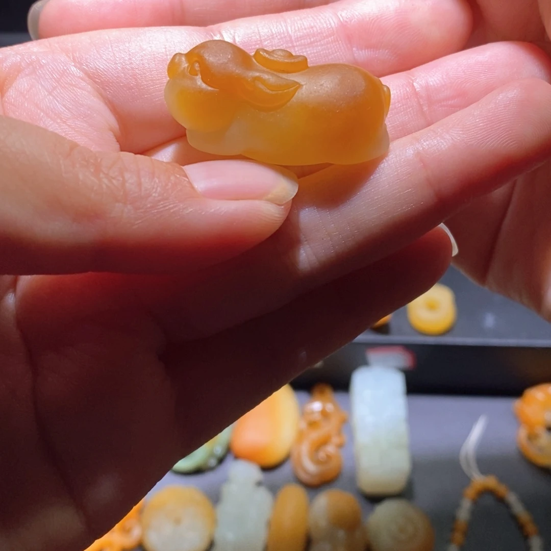 和田玉未镶嵌吊坠(不含链)