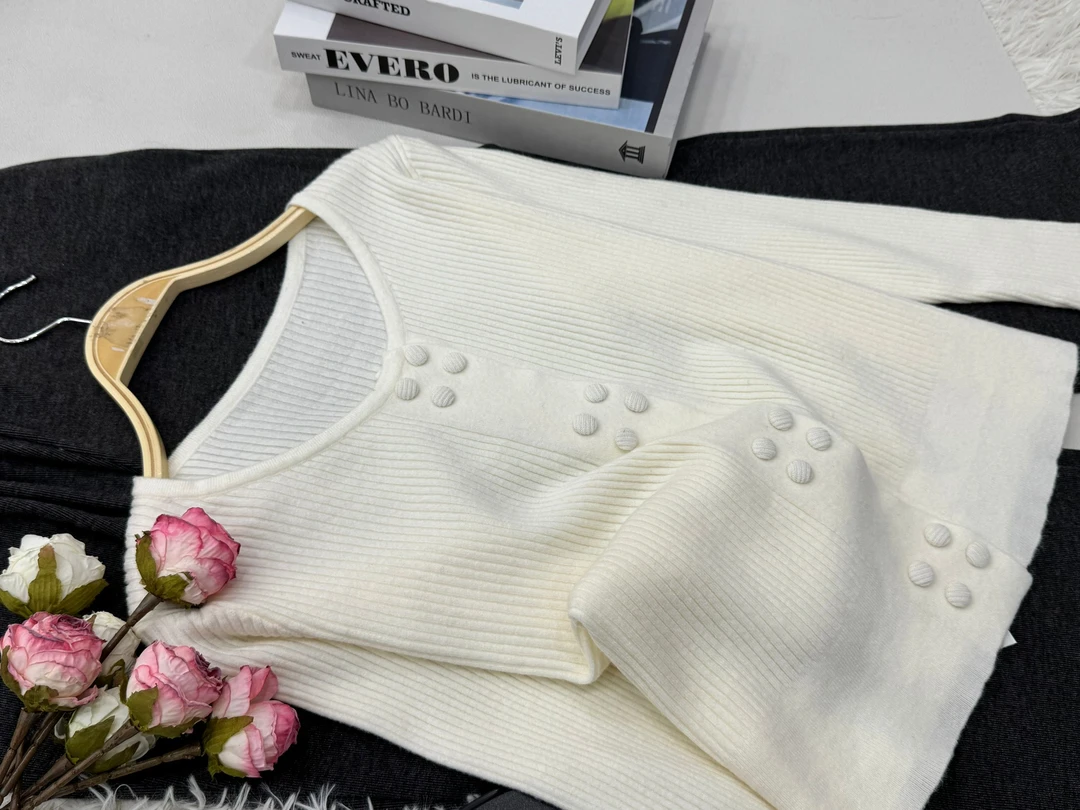 【杏色圆领开衫】早春新款设计感时尚长袖上衣QC2396