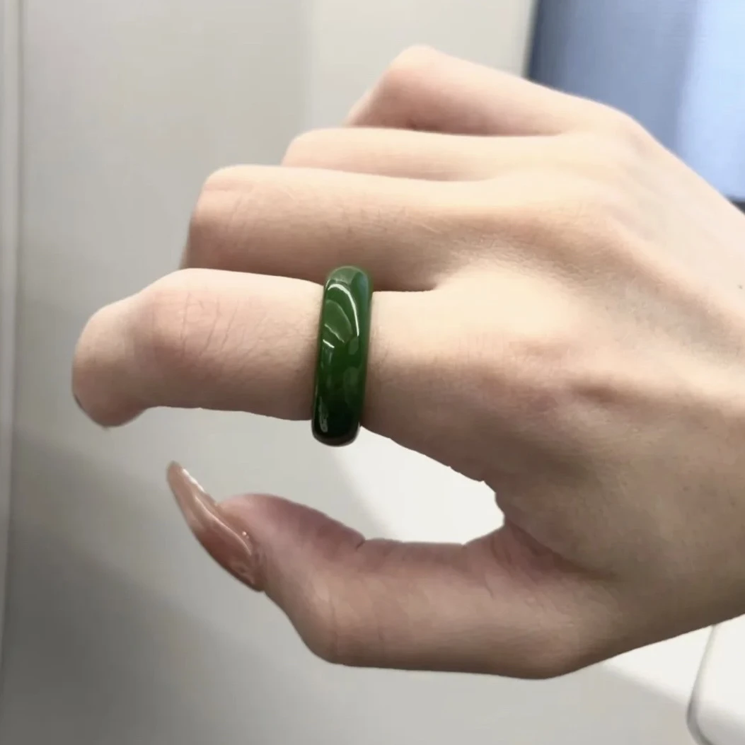 天然和田玉碧玉冰底菠菜绿俄老料(有矿点)高色阶轻奢小众珠宝戒圈